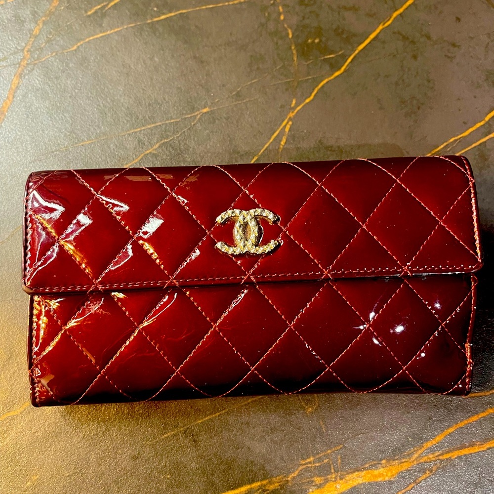 Chanel wallet